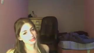 Hidarlinglove bangs alot in videochat girl