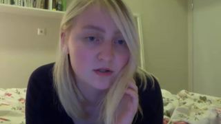 Sophiechrist cam recording 2015 August 16-22.45