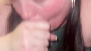 Pawg blowjob