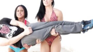 Thick muscle goddess