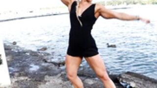 Statuesque physique pool