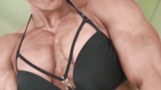 Female spartan soldier doesn't need weapons.