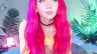 Sarah_Pink 2022-11-18