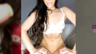 JordanXO squirting with anal cone