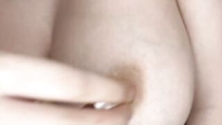 deinverting inverted nipples