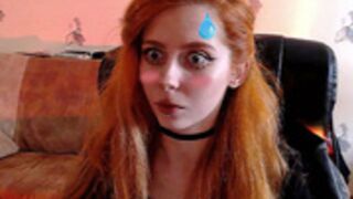 MelaniHewit nip slip or...