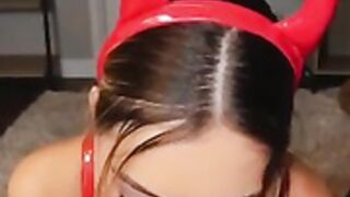 Oliviamae devil blowjob
