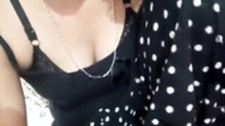 Diya_143 showing ass