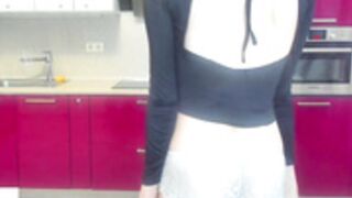 Lil_Stitch 12-8-22 3rd panty flash