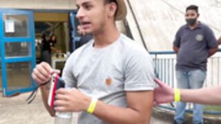 Perfect woman compares with mare mortal