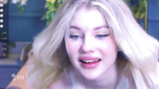 Nicole_Soft  2022-12-08  shy cute hoe