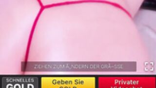 KloeeA oily ass clapping Latina