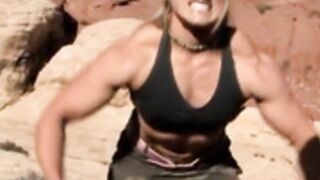 Hottest girl Hulk-out ever