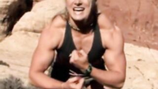 Hottest girl Hulk-out ever