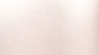 SM_siqing 20221213 (手持ちスマホで誘惑なかんじ)