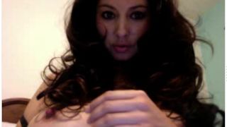 Desiree Marie shows off her tits