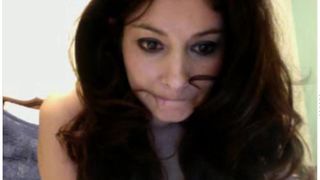 Desiree Marie shows off her tits