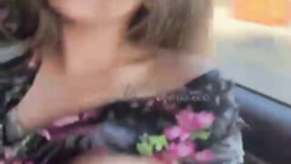 steffymoreno55 car with friends