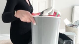 Hannah Locker - Milf Cleaning