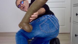 Mr BigHOLE Big Ass Turkish Gay Escort Try 15 Inch Monst