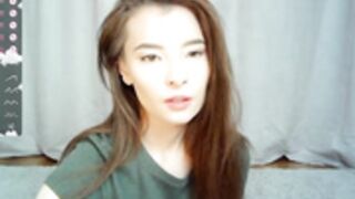 _lovelyen girl next door vibes