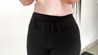 Keily miss public show