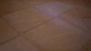 Mia Split. Meeting – Kikib0y megakikib0y