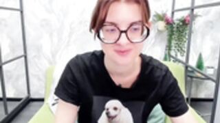 Rubytwinkle pvt 12 tks min + 600 to undress