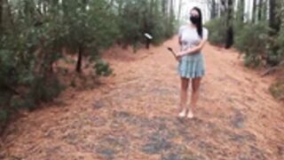 Amanda Naked in the Park 2