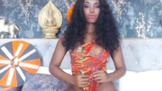 tiffany-rosee_2022-10-29