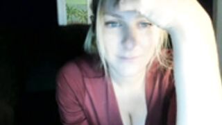 wet_scarlett72 shows and play with pregnant belly 10
