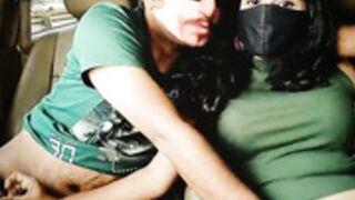 sexylustcouple full enjoy in car