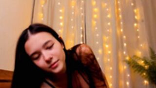 AmandaMedrano - 221221