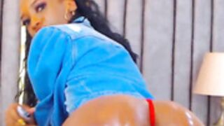 kiara-johnson_2022-10-01