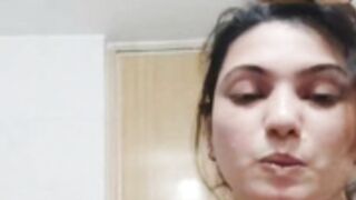 BEAUTIFUL BHABI