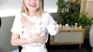 erikacoy 220815 cut top titty tease, flashes