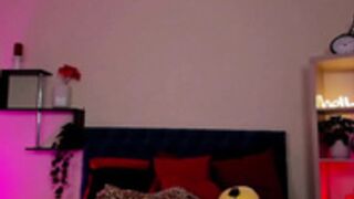 GraceFlowers - Slap Ass