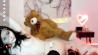 zoey_jade 2022-12-16 2