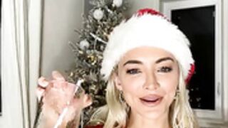 Lindsey Pelas Of Live 12/23/22 pt2