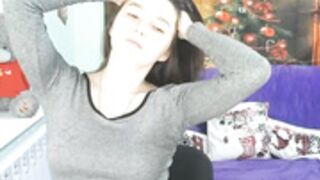 UpyyyLili have any this girl naked plz