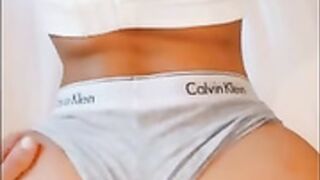 carolina samani - OF twerk tease hot POV