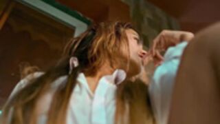 Hot desi girl caught while fucking