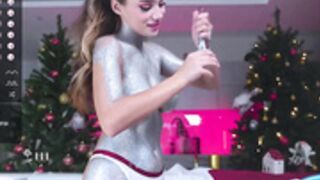 Seltin_sweety Silver coated naked except her pink pube