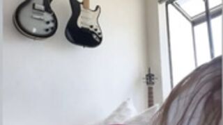 kaile goh tease