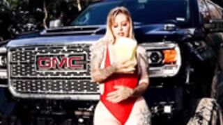 Vicky Aisha washing car