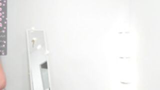 a_p_p_l_e 9