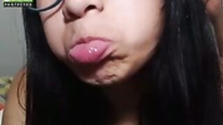 Chilena tocándose 2