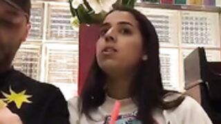 Kim Congdon ass flash at 8m - redban-2016-12-10_11-23