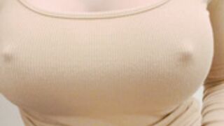 Artoftease shows off her tits