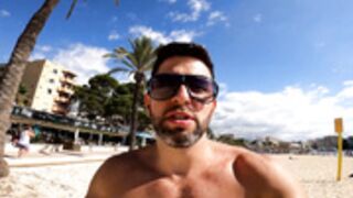 Big booty Australian on Holiday